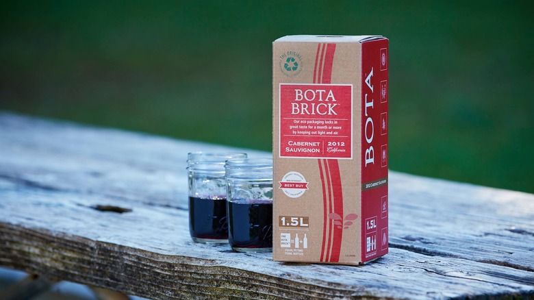 Cabernet Sauvignon bota box