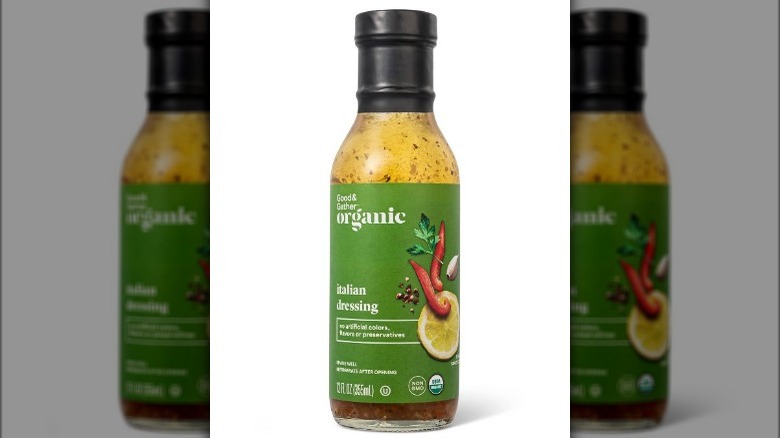 Bottle of Good & Gather Organic Italian Dressing