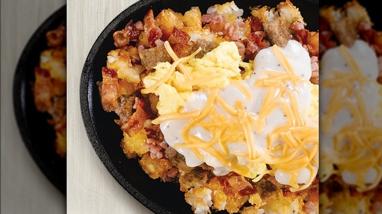 skillet hash with eggs and gravy