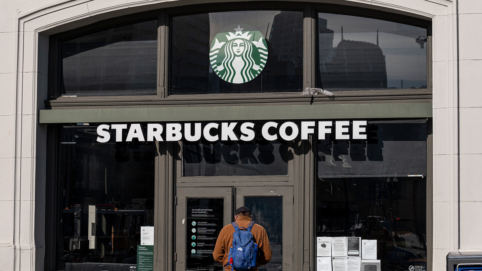 Breaking Down Everything That's Wrong With Starbucks