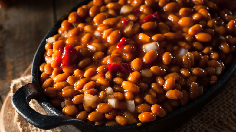 brown baked beans with molasses