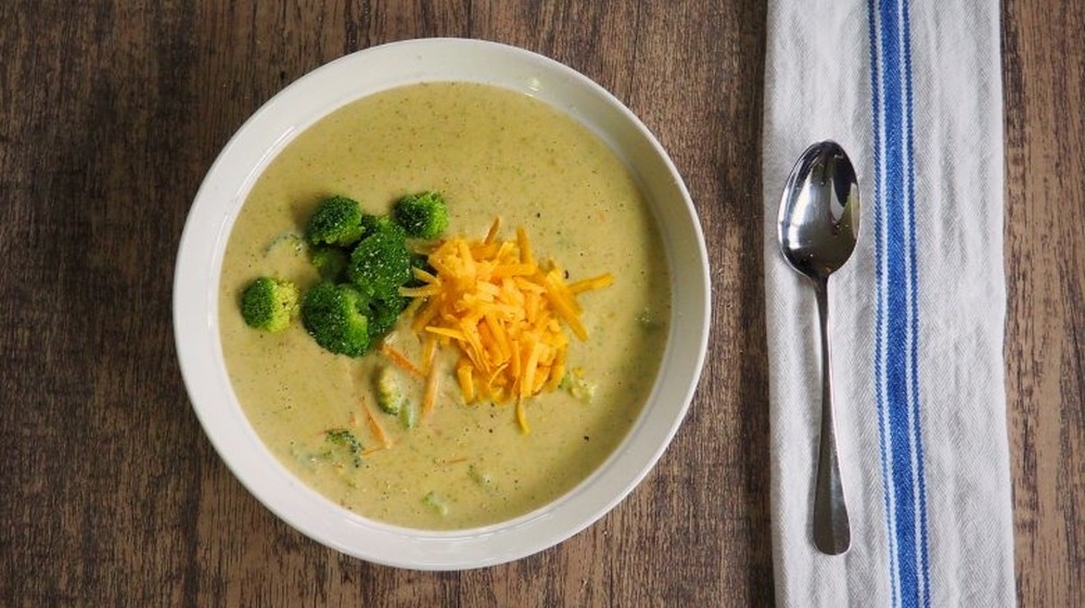 Copycat Panera Bread Broccoli Cheddar Soup