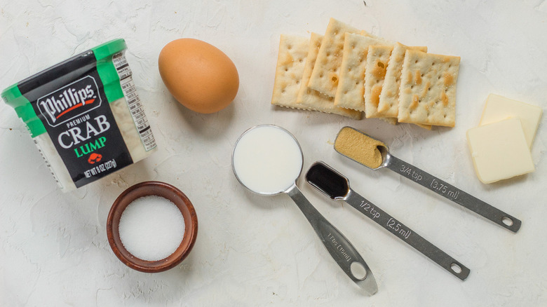 ingredients for broiled crab cakes