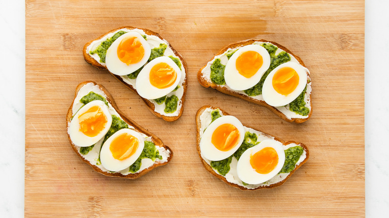 pesto and egg toasts