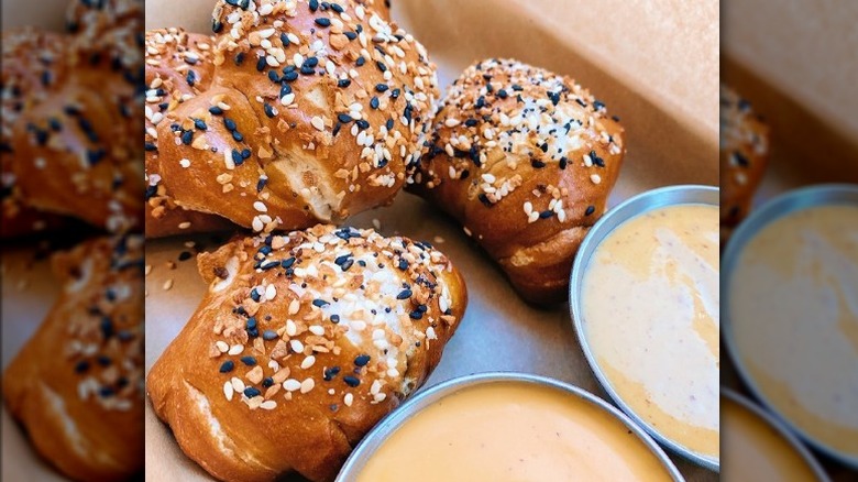 Everything Pretzel Knots