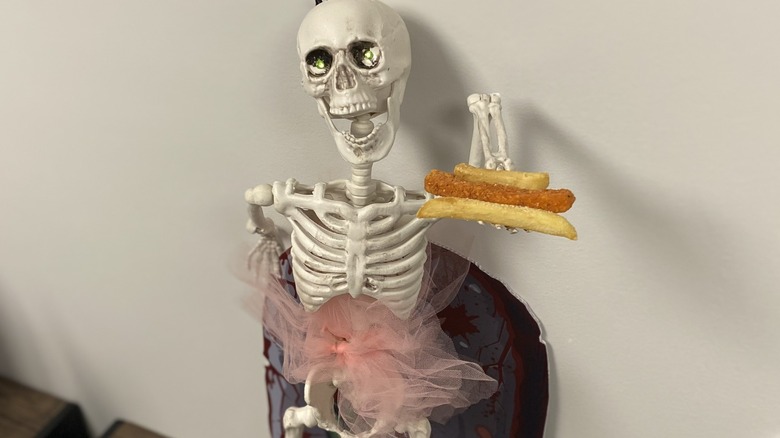 ballerina skeleton with fries