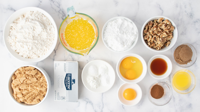 cinnamon roll blondie ingredients in bowls