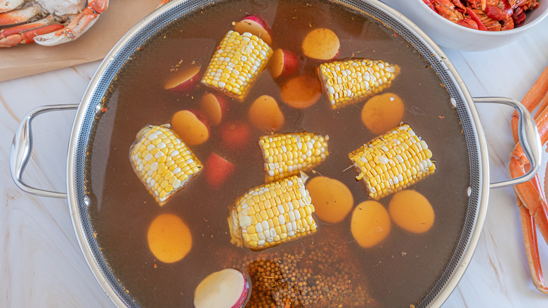 crab boil in a pot