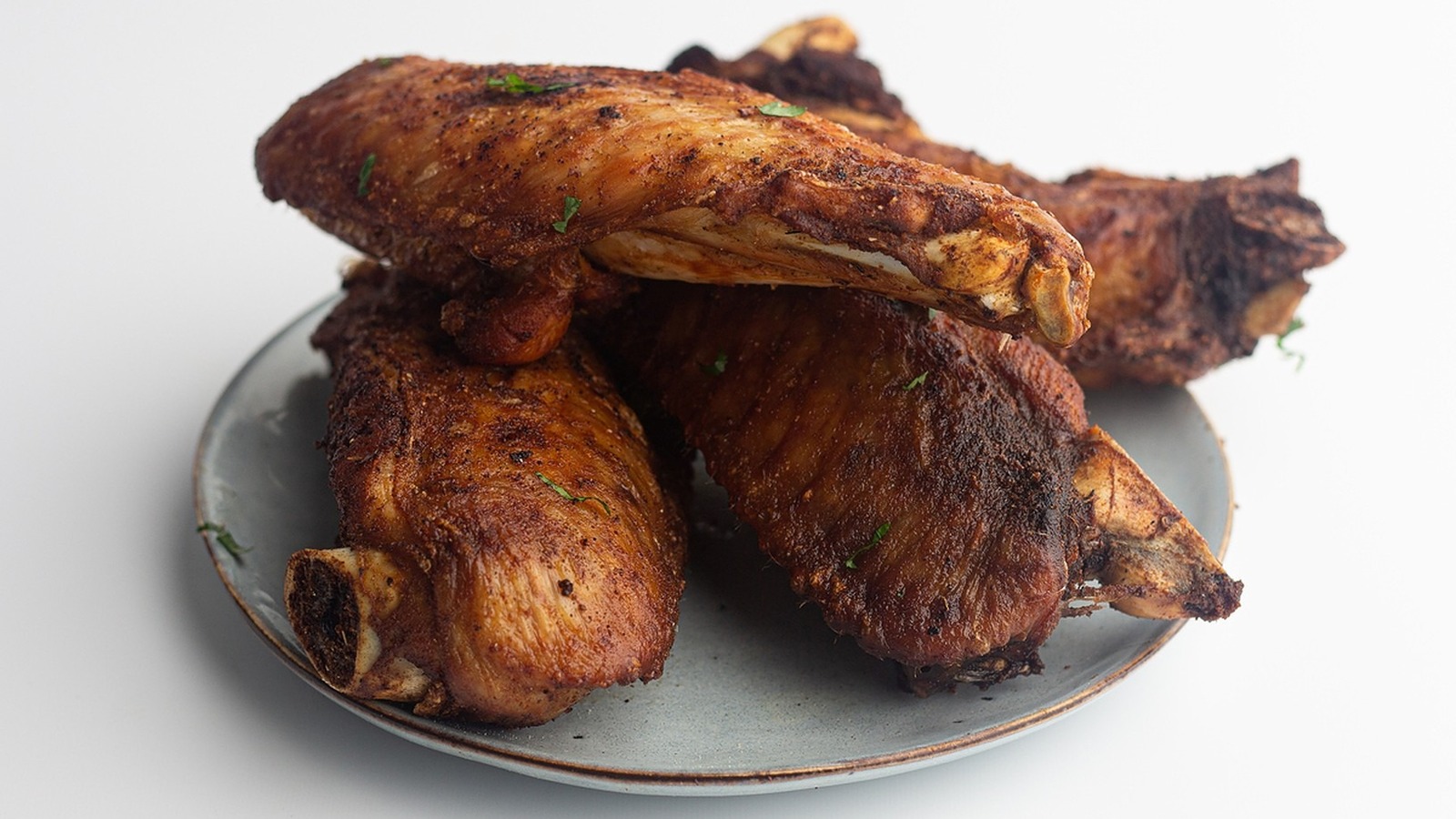 Darius cooks turkey wings