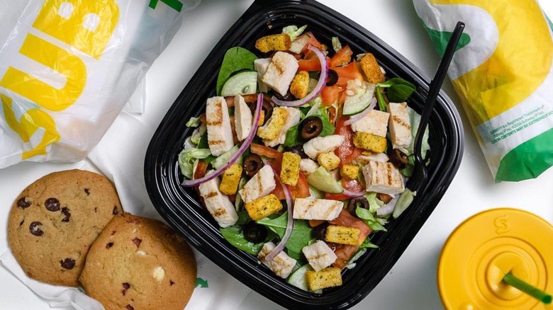 Subway salad