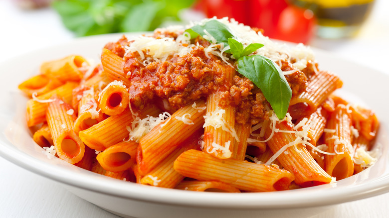 Pasta and bolognese sauce dish