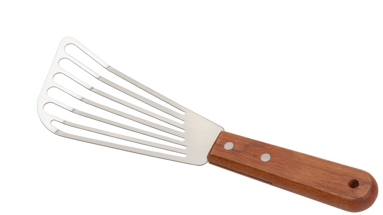 metal fish spatula