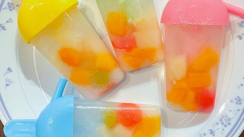 Fruit cocktail popsicles