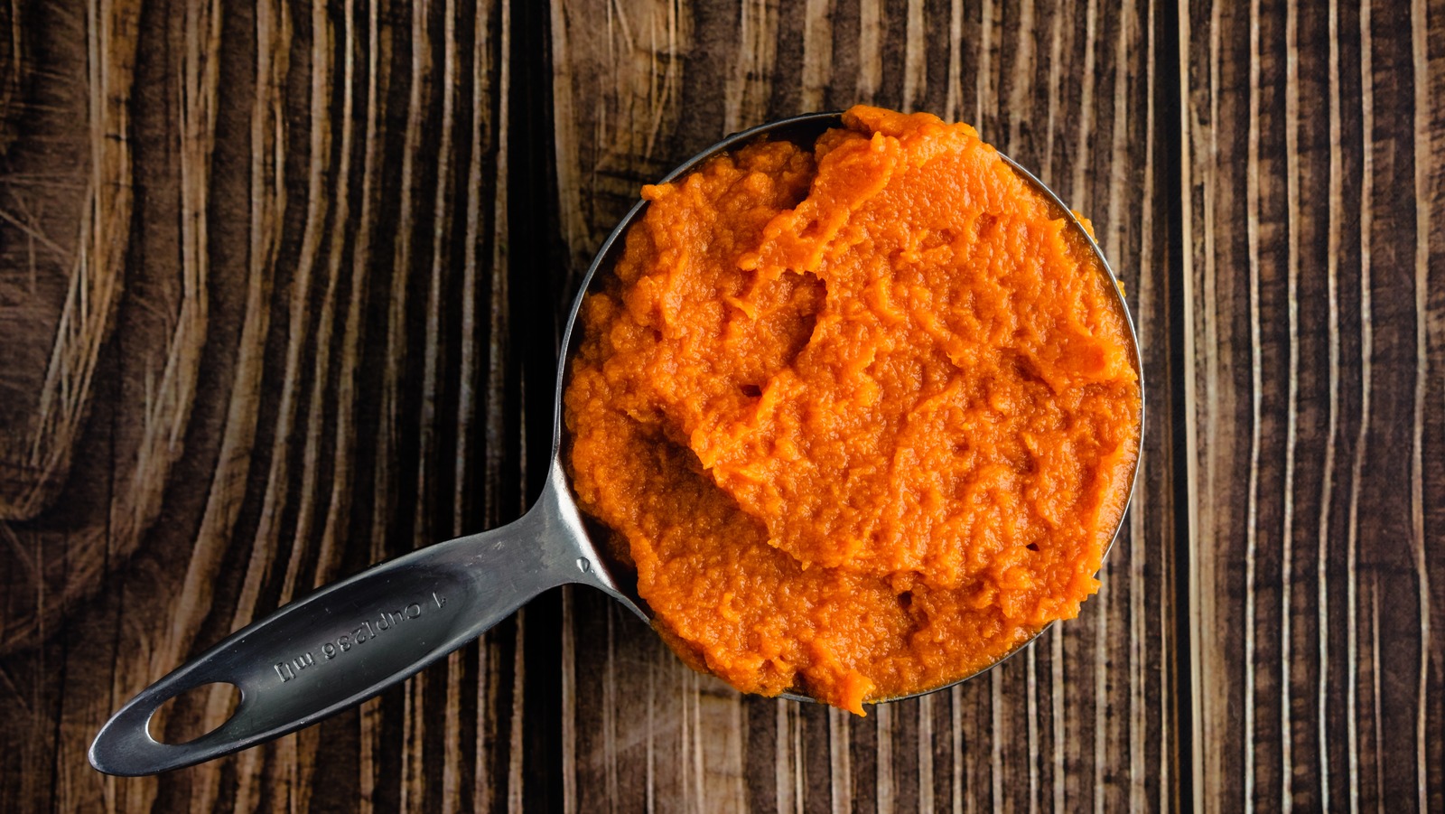 canned-pumpkin-will-transform-your-homemade-marshmallows-for-spooky-season