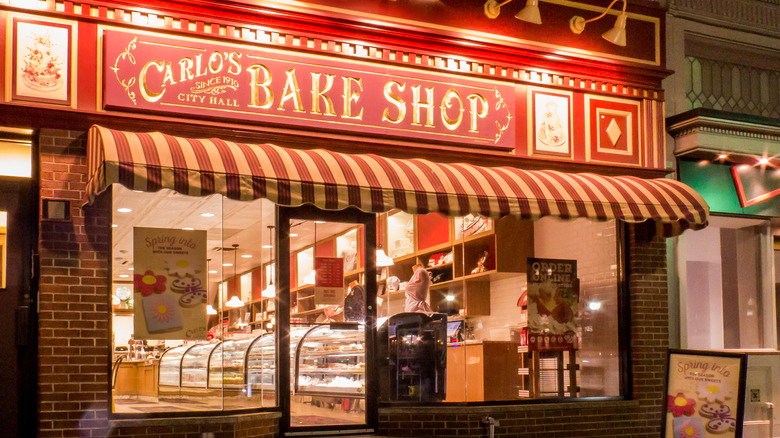 Carlo's Bake Shop in Hoboken, New Jersey