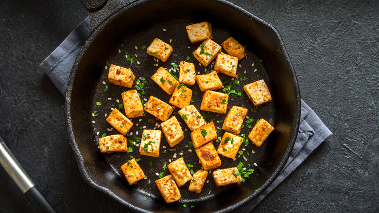 cooking tofu cast iron pan