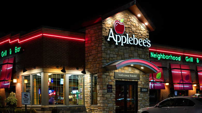 Applebee's restaurant