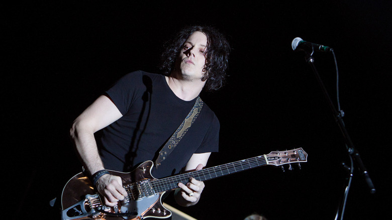 Jack White performing