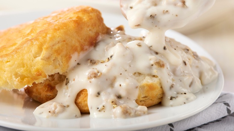 Hardee's biscuits and gravy