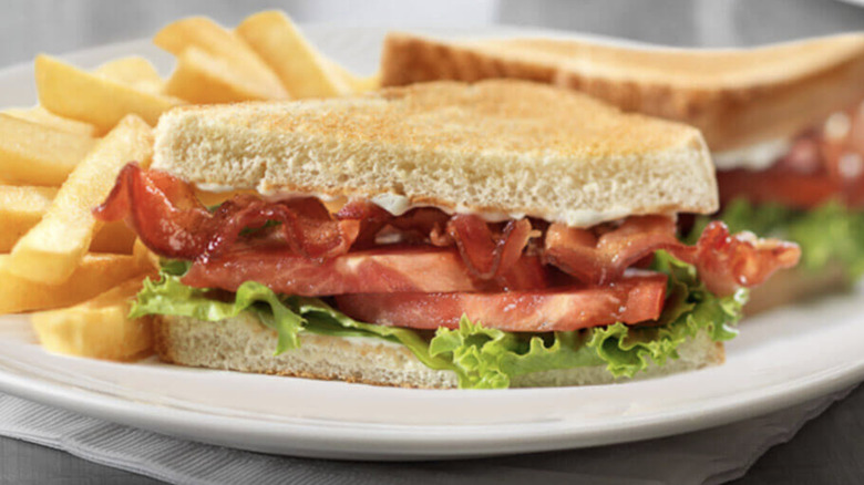 Friendly's BLT