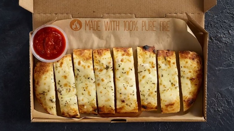 Blaze Pizza's Cheesy Bread