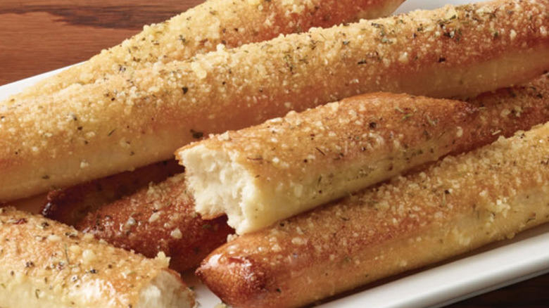 Chuck E. Cheese Parmesan Breadsticks