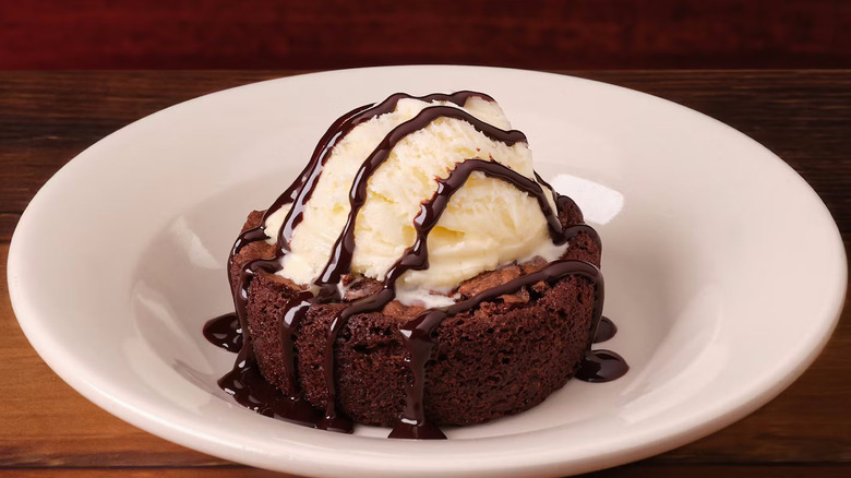 Big Ol' Brownie at Texas Roadhouse