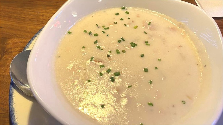 Clam chowder in bowl