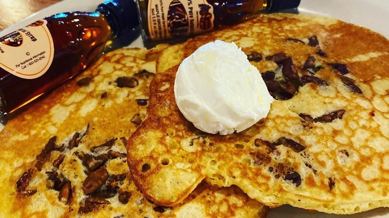 Cracker Barrel Pecan Pancakes