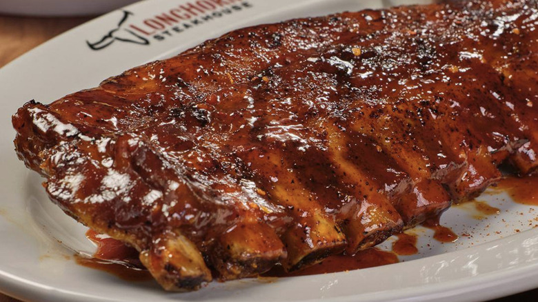 LongHorn Steakhouse ribs on plate