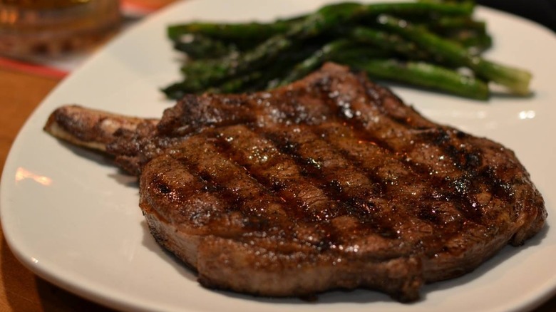 Outback Steakhouse: Bone-in ribeye