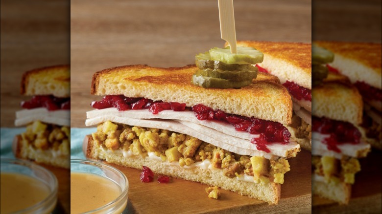 Bob Evans thanksgiving sandwich