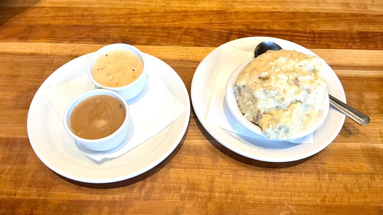 cheddar's mashed potatoes and gravy