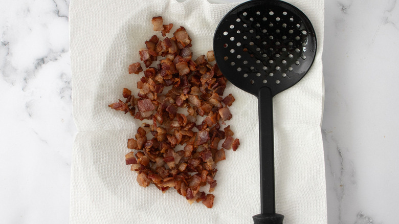 bacon bits on paper towel