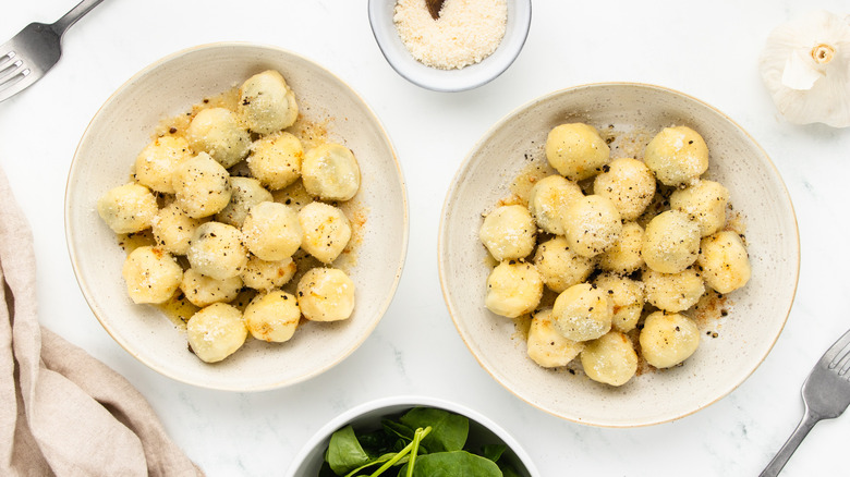 two bowls of stuffed gnocchi