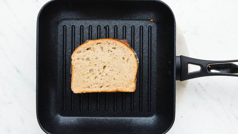 Sandwich in a grill pan