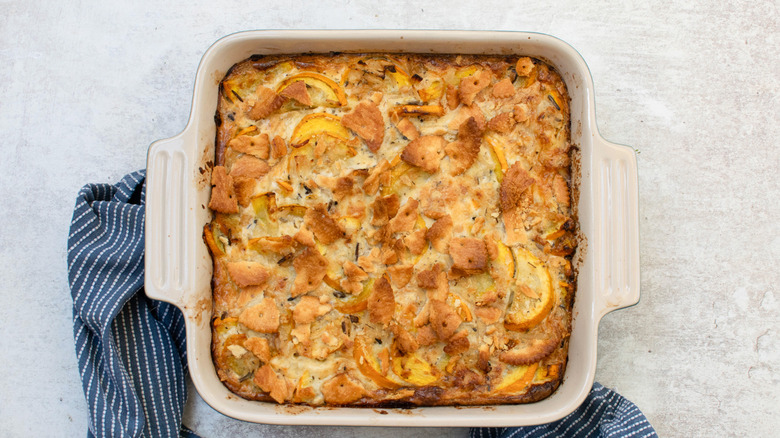 baked cheesy summer squash casserole