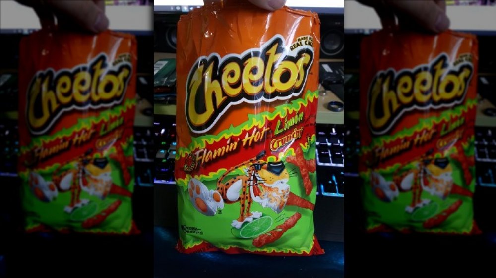 Flamin' Hot Limon Crunchy Cheetos