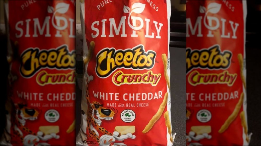 Simply Crunchy White Cheddar Cheese Cheetos