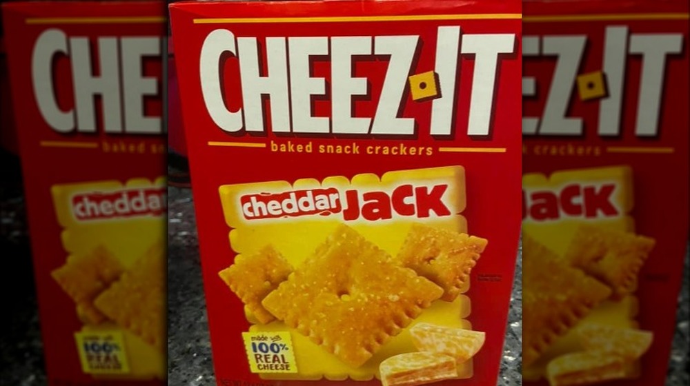 Cheez-Its Flavors, Ranked Worst To Best