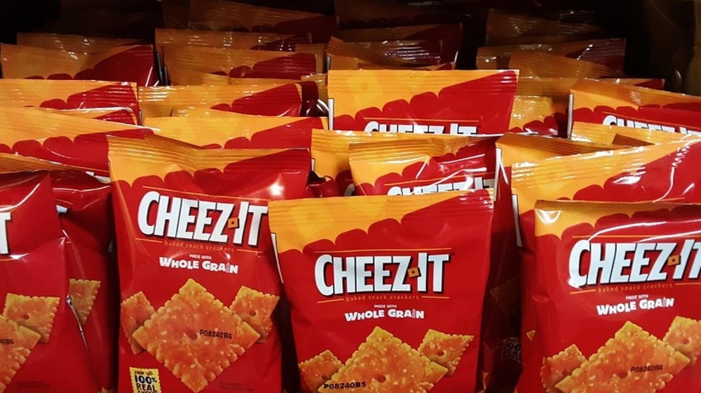 Cheez-Its Flavors, Ranked Worst To Best