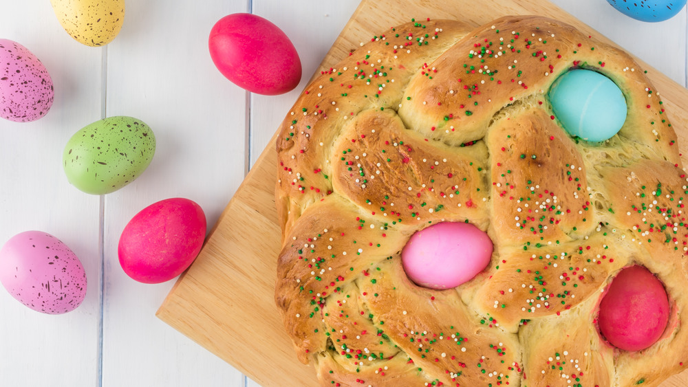 Easter bread with dyed eggs