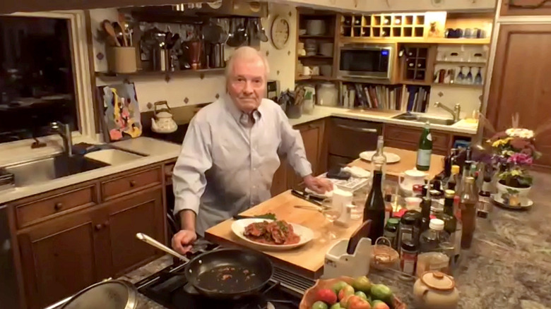 Jacques Pépin in the kitchen