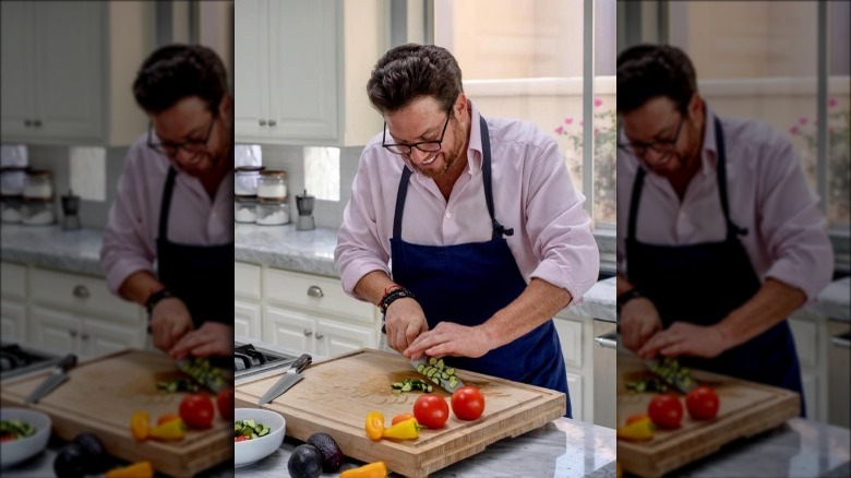 Scott Conant chopping