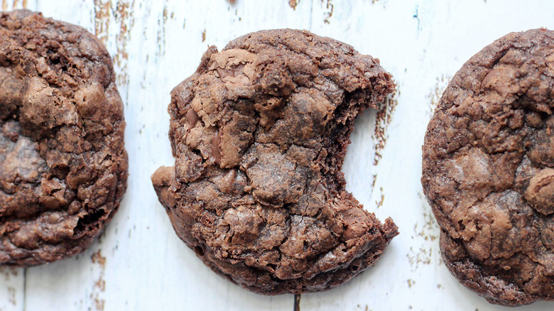 chocolate cookies