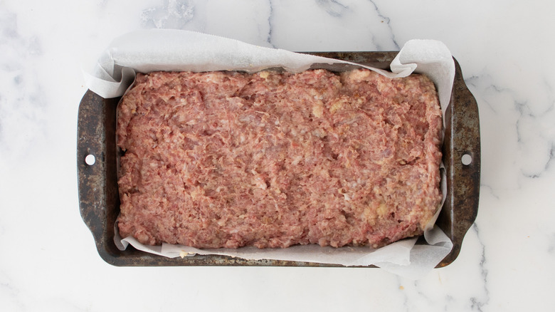 meatloaf mixture in loaf pan