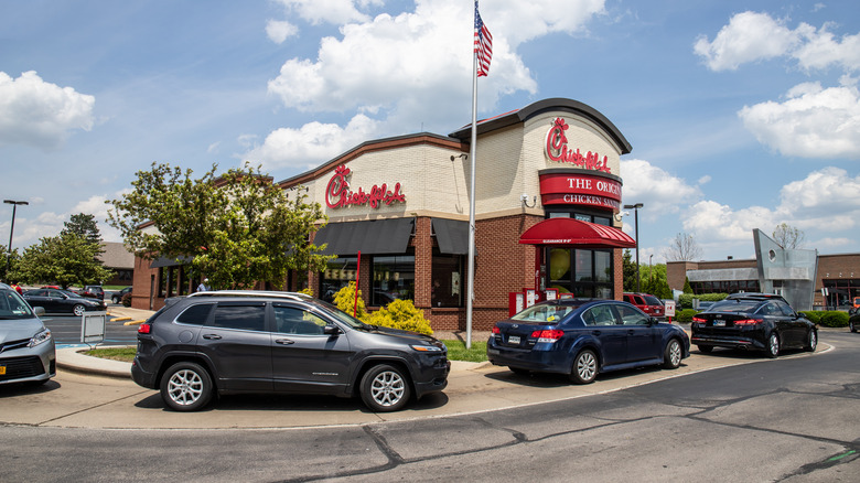 line of cars at Chick-fil-A drive-thru