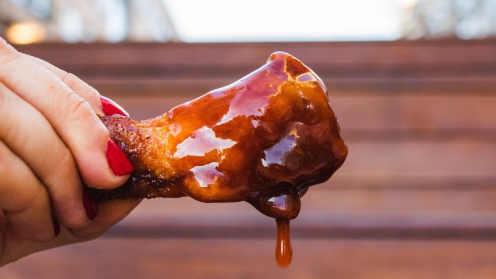 Wings Over buffalo wing dripping sauce