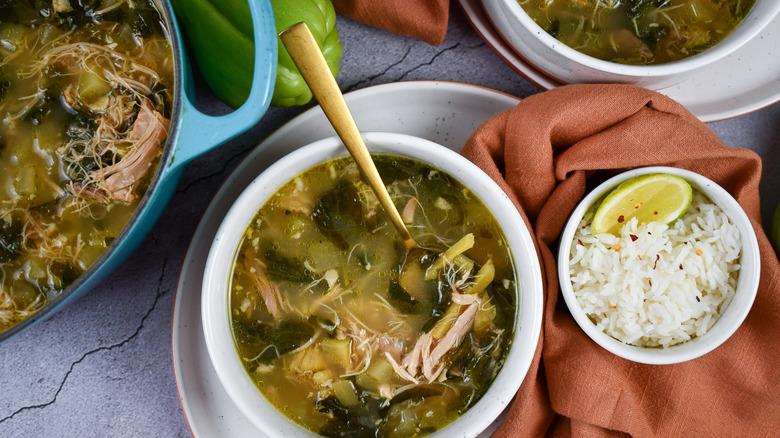 chicken tinola bowls with rice 