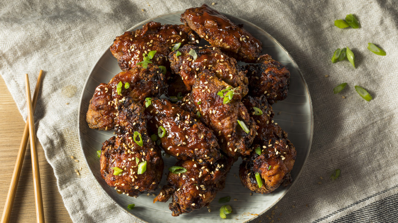 Korean fried chicken wings 